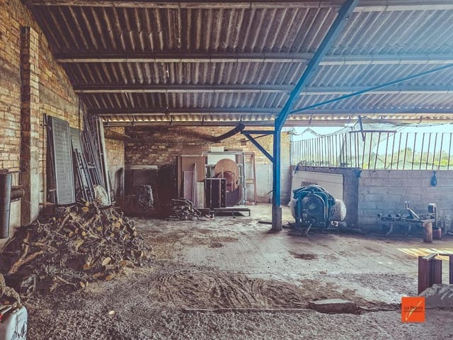 Undeveloped Land for sale in Santa Bàrbara - € 230,000 (Ref: 8419779)