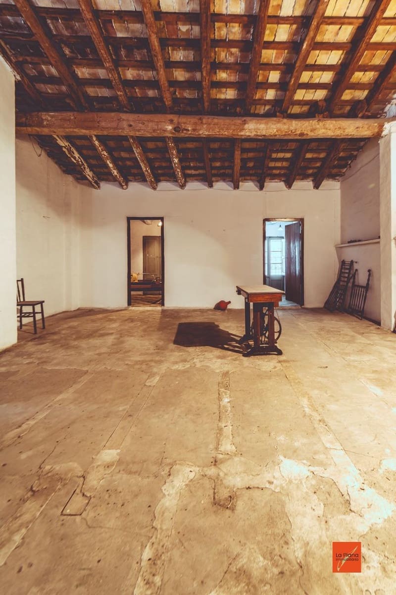 6 bedroom Business for sale in Santa Barbara - € 115,000 (Ref: 8430479)