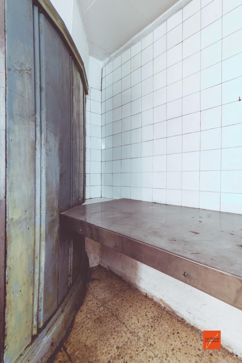 6 bedroom Business for sale in Santa Barbara - € 115,000 (Ref: 8430479)