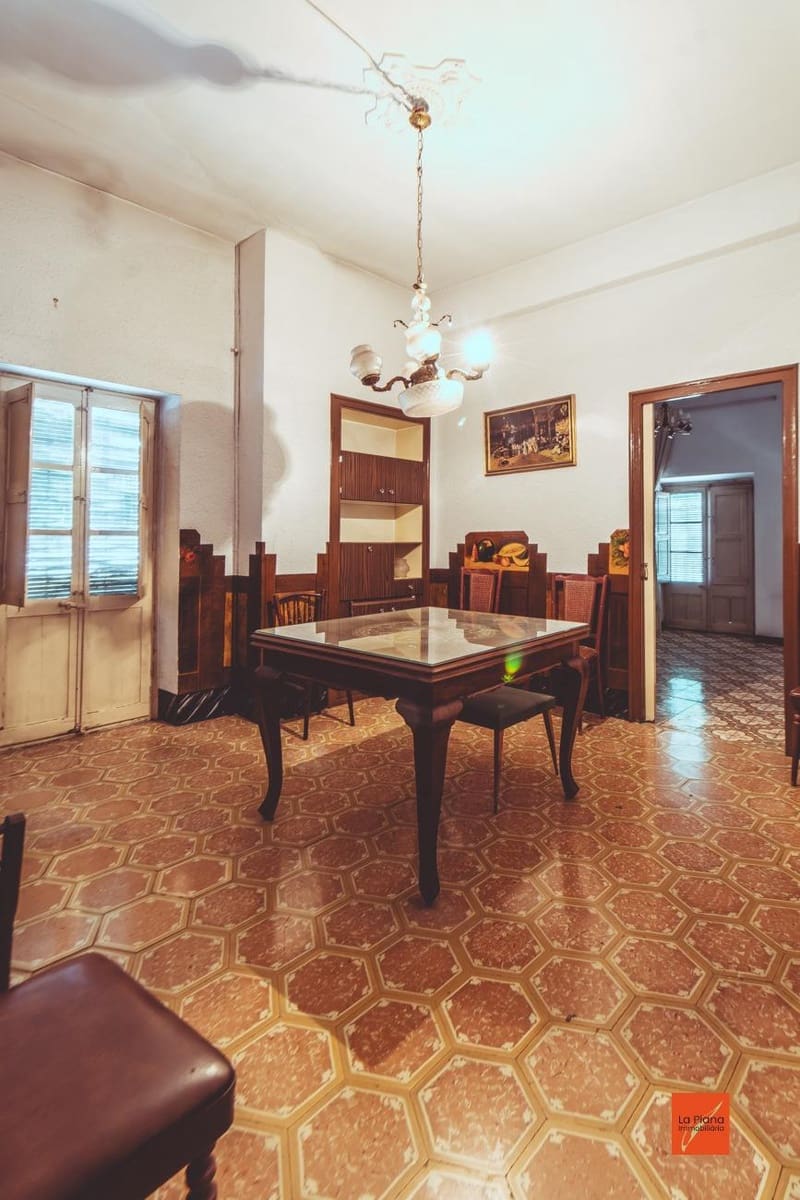 6 bedroom Business for sale in Santa Barbara - € 115,000 (Ref: 8430479)