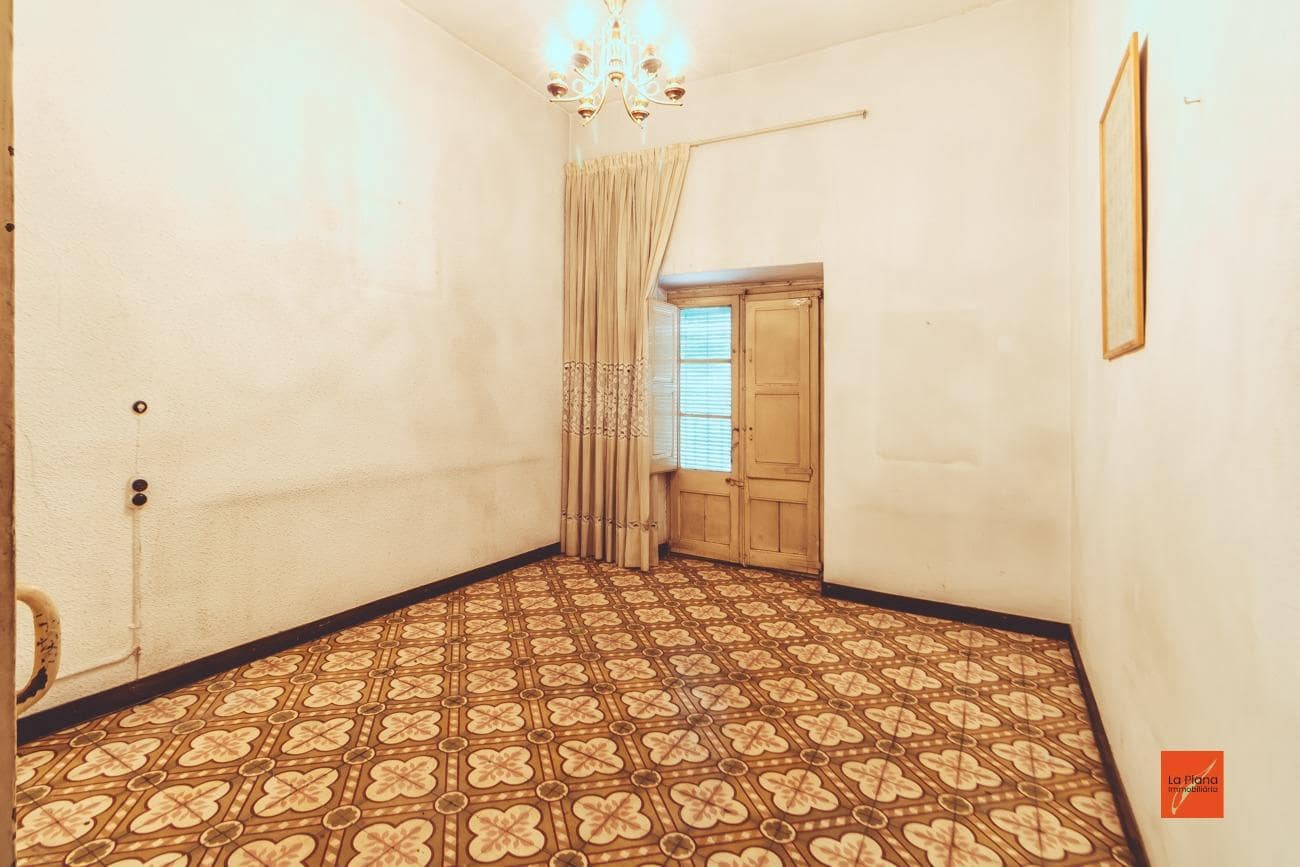 6 bedroom Business for sale in Santa Barbara - € 115,000 (Ref: 8430479)