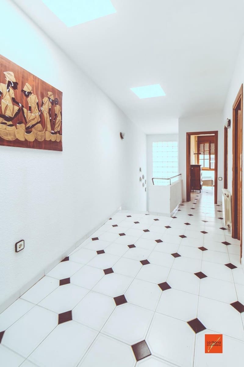 13 soveværelse Hotel til salg i Santa Barbara - € 360.000 (Ref: 8457039)