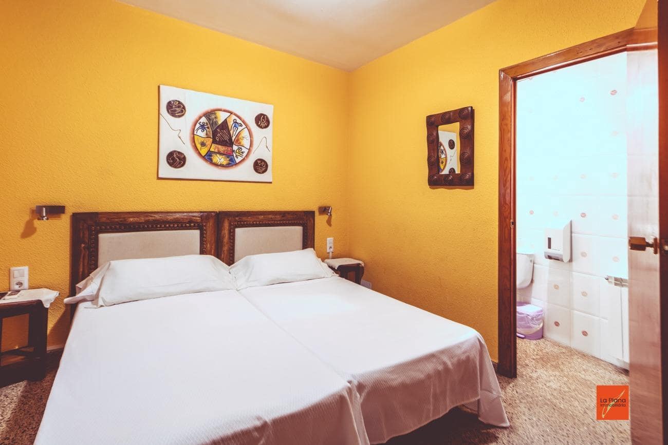 13 soveværelse Hotel til salg i Santa Barbara - € 360.000 (Ref: 8457039)