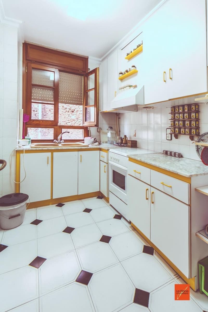 13 soveværelse Hotel til salg i Santa Barbara - € 360.000 (Ref: 8457039)