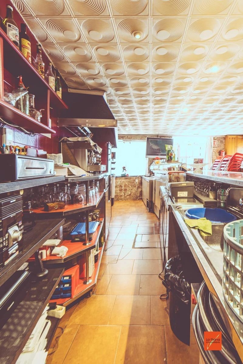 13 soveværelse Hotel til salg i Santa Barbara - € 360.000 (Ref: 8457039)