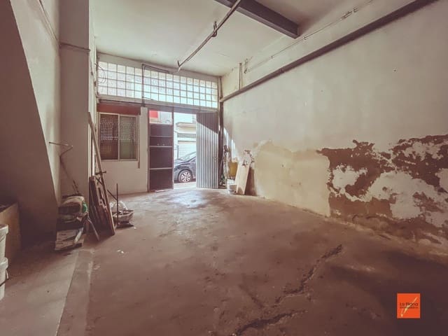 Commercial for sale in Amposta - € 56,000 (Ref: 8576390)