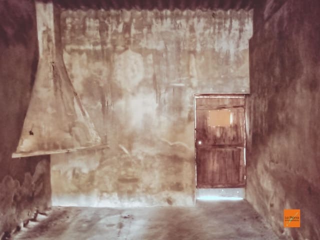 Commercial for sale in Santa Bàrbara - € 30,000 (Ref: 8597529)