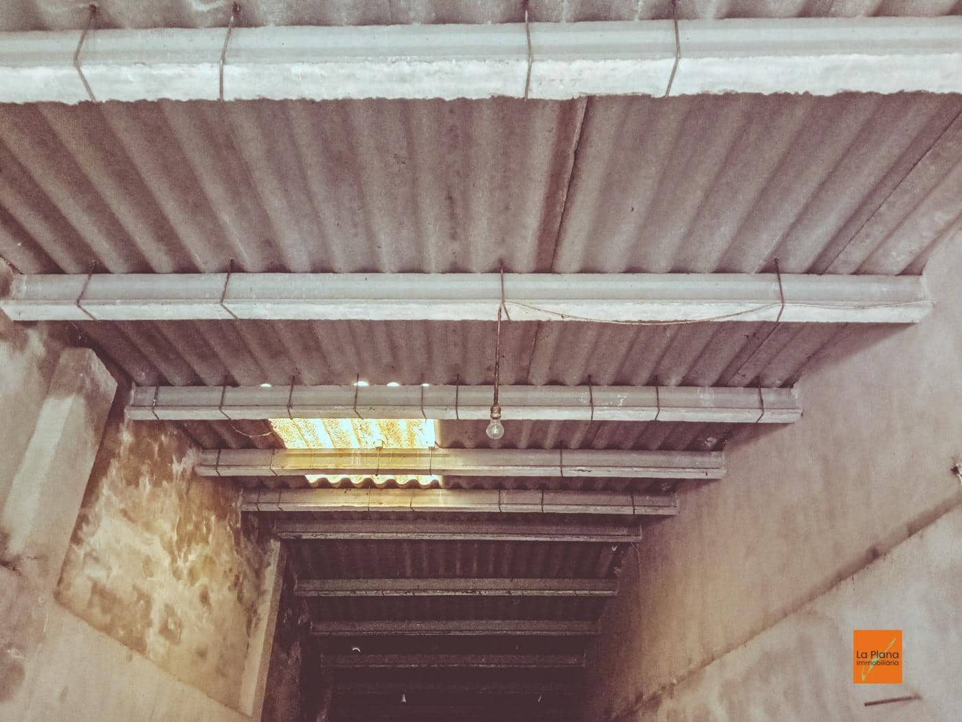 Commercial for sale in Santa Barbara - € 30,000 (Ref: 8597529)