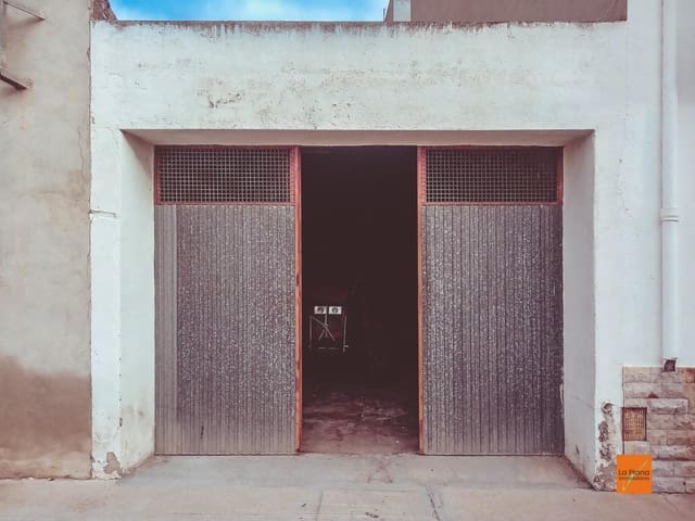 Commercial for sale in Santa Bàrbara - € 30,000 (Ref: 8597529)