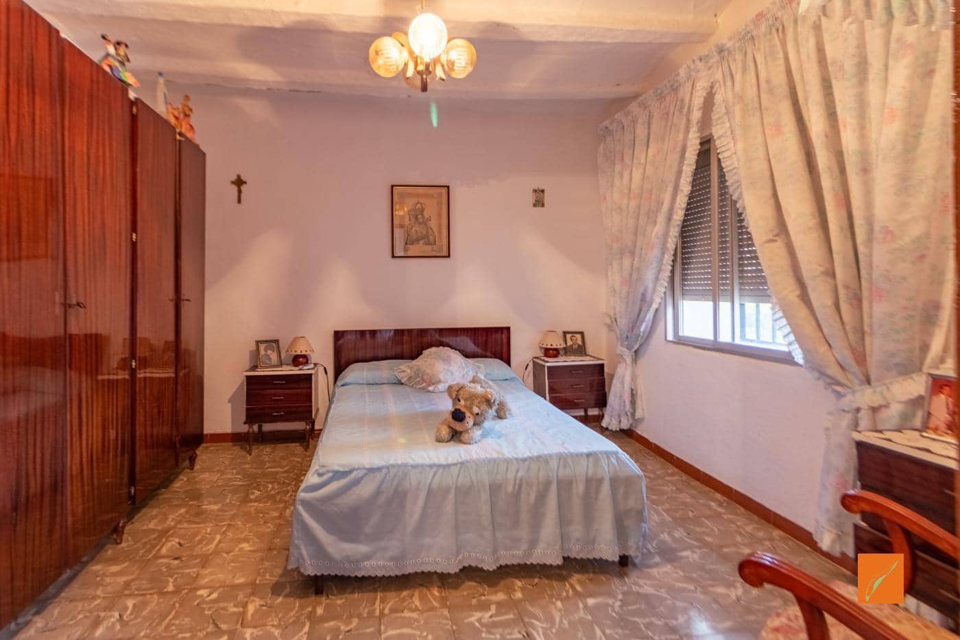 7 soveværelse Finca/Landehus til salg i Masdenverge med garage - € 785.000 (Ref: 8610465)