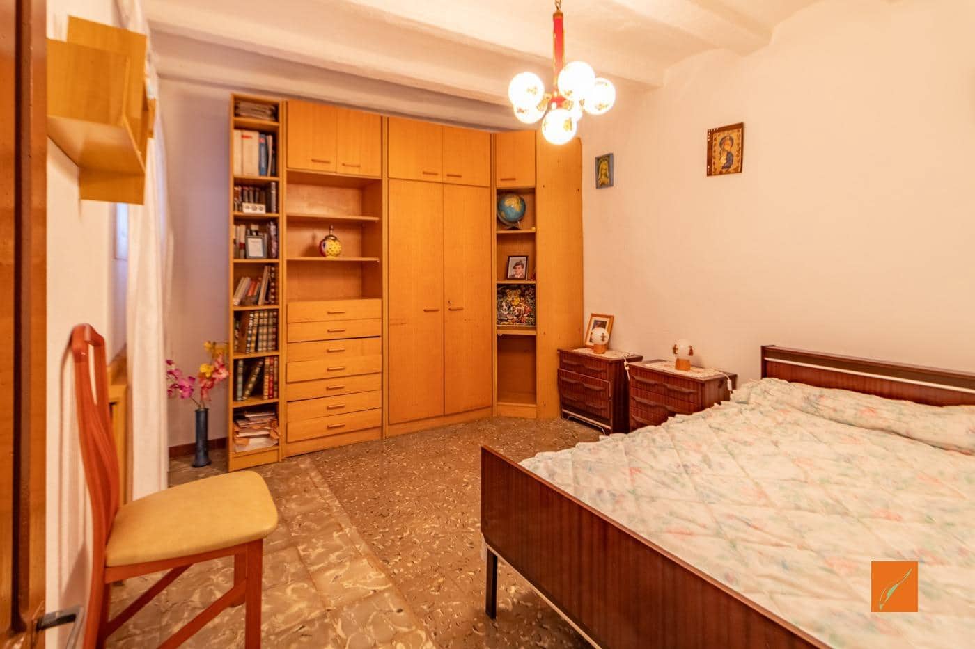 7 soveværelse Finca/Landehus til salg i Masdenverge med garage - € 785.000 (Ref: 8610465)