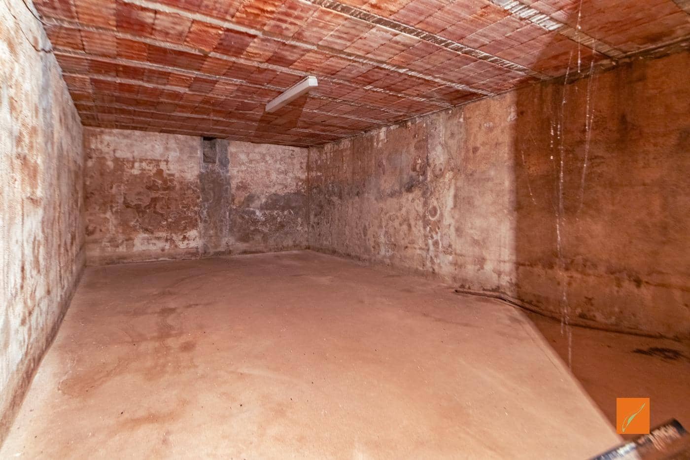 7 soveværelse Finca/Landehus til salg i Masdenverge med garage - € 785.000 (Ref: 8610465)