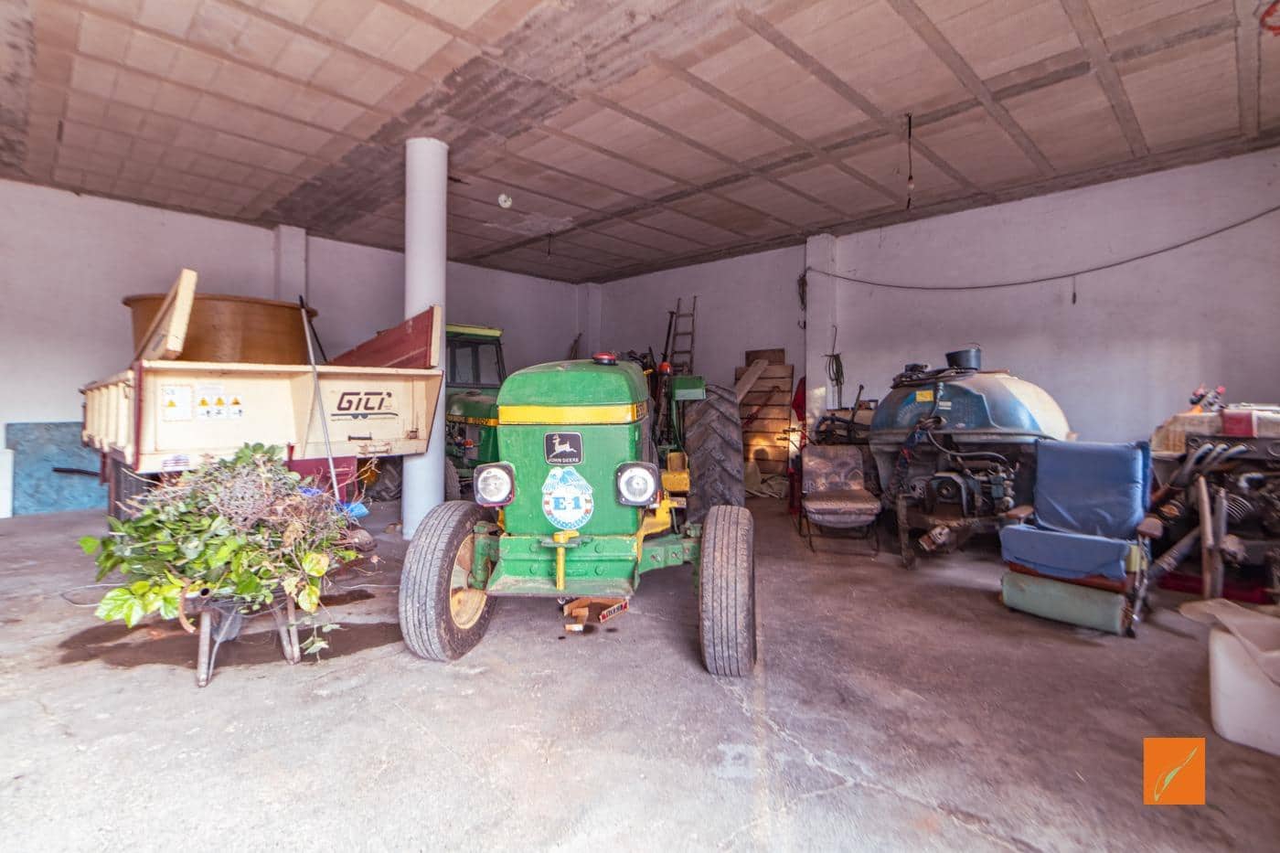 7 soveværelse Finca/Landehus til salg i Masdenverge med garage - € 785.000 (Ref: 8610465)