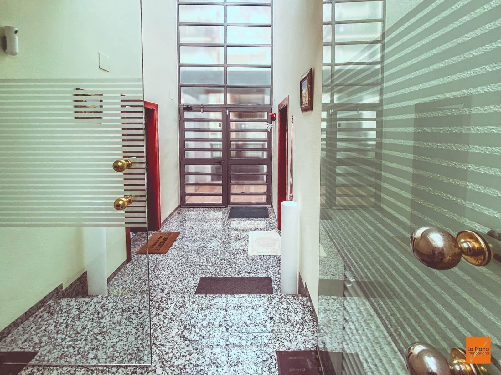 6 bedroom Villa for sale in La Senia with pool garage - € 389,000 (Ref: 8615183)