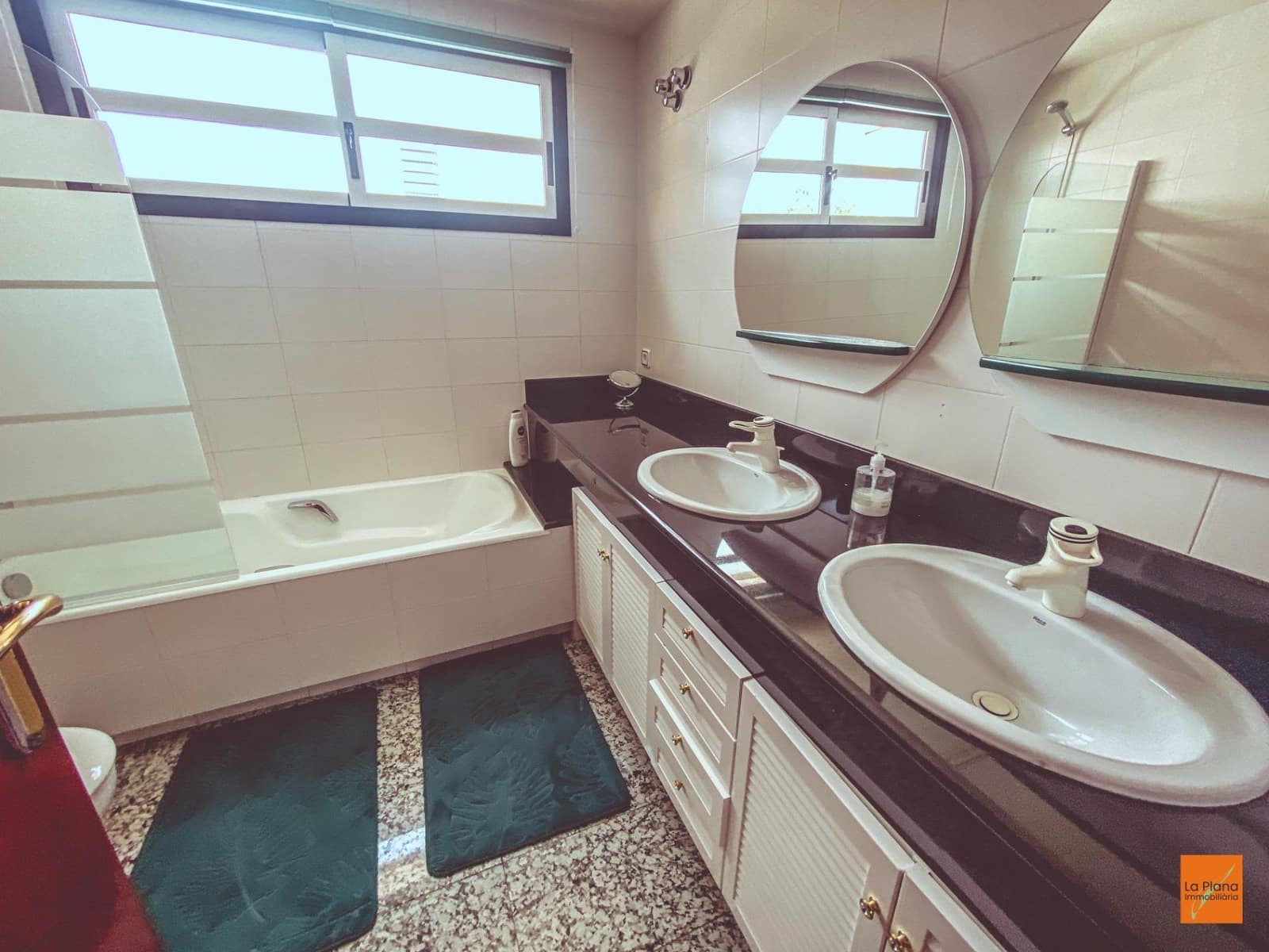 6 bedroom Villa for sale in La Senia with pool garage - € 389,000 (Ref: 8615183)