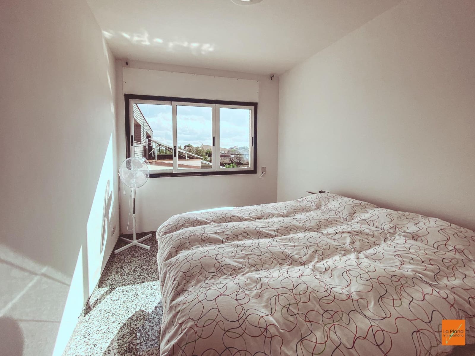 6 bedroom Villa for sale in La Senia with pool garage - € 389,000 (Ref: 8615183)