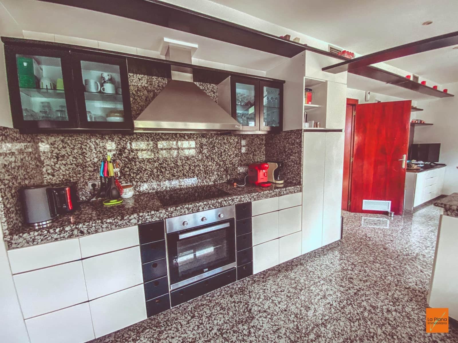 6 bedroom Villa for sale in La Senia with pool garage - € 389,000 (Ref: 8615183)