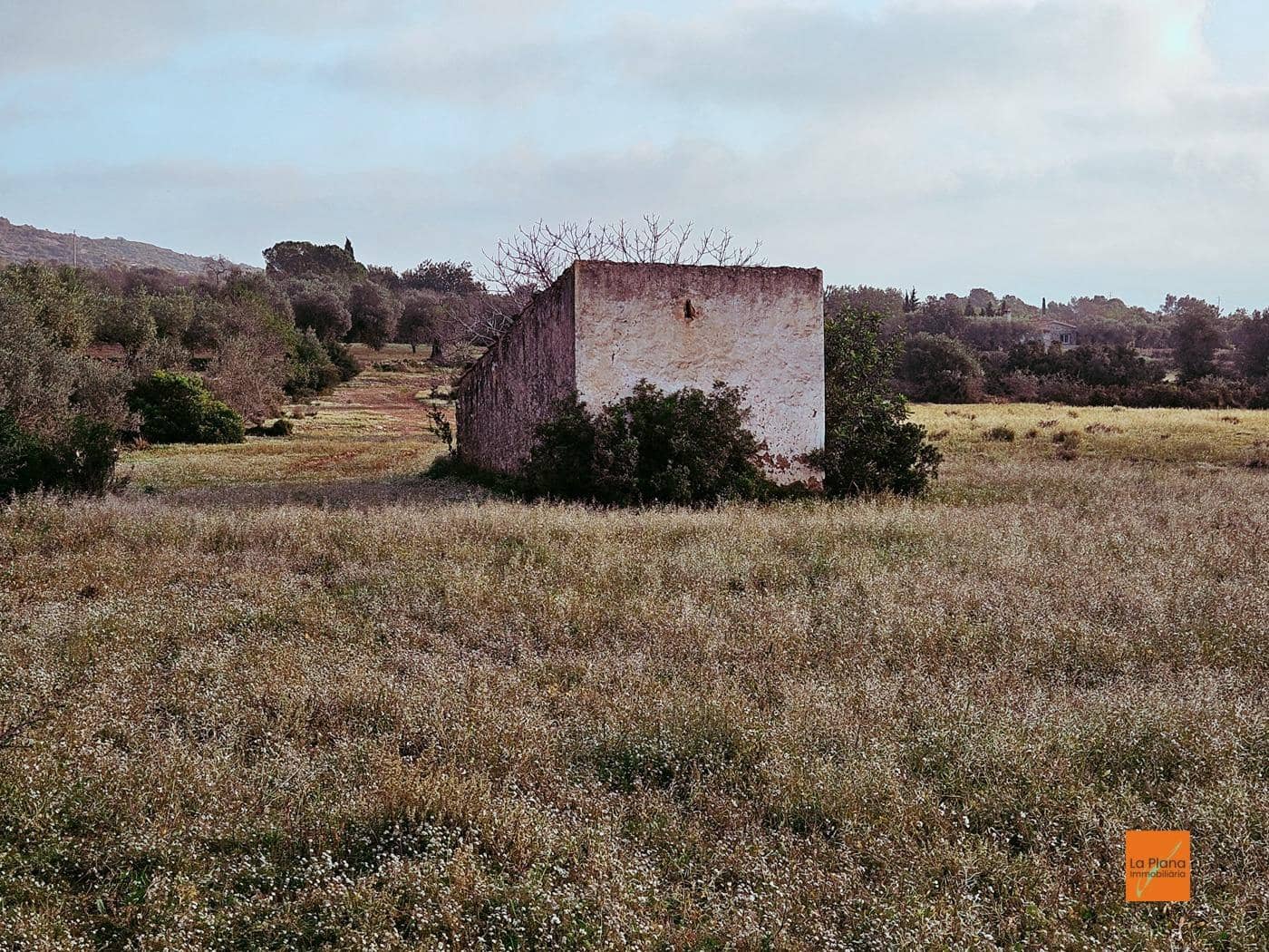 Grunde uden byggetilladelser til salg i Ulldecona - € 49.000 (Ref: 8698268)