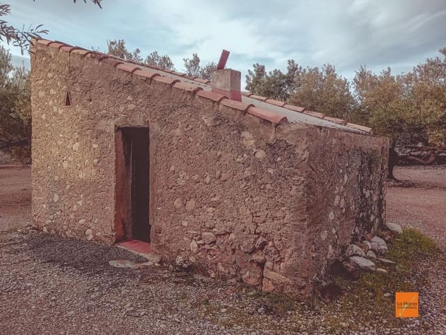 Finca/Country House for sale in Santa Bàrbara - € 32,000 (Ref: 8766979)