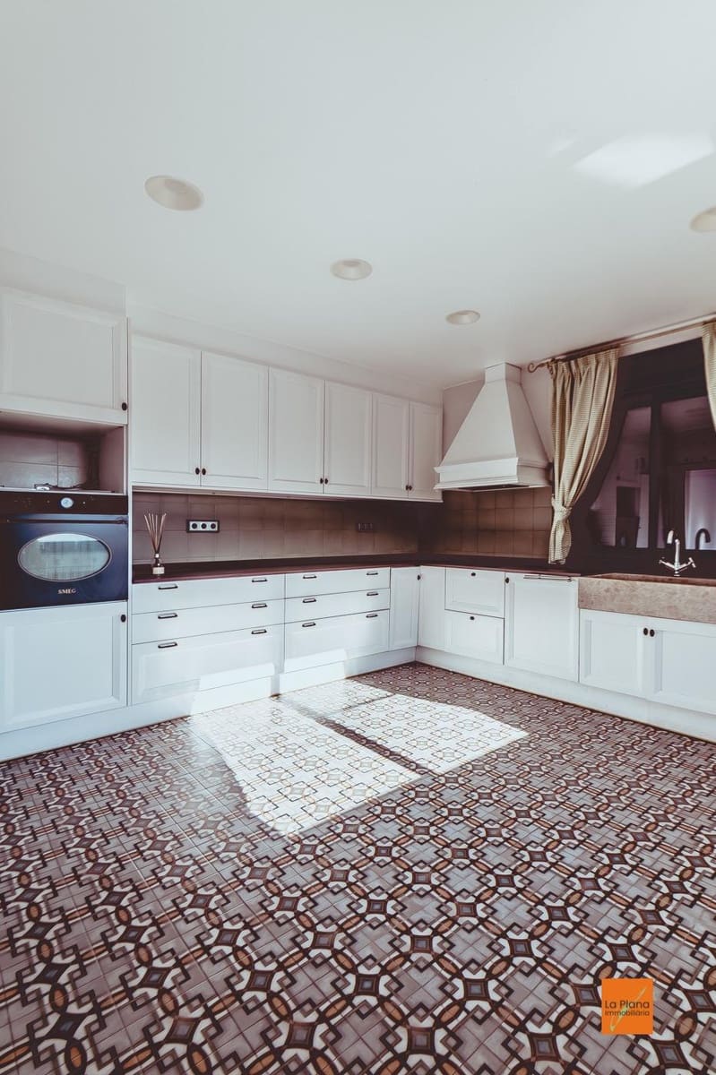 4 chambre Villa/Maison à vendre à Santa Barbara avec piscine - 435 000 € (Ref: 8786800)