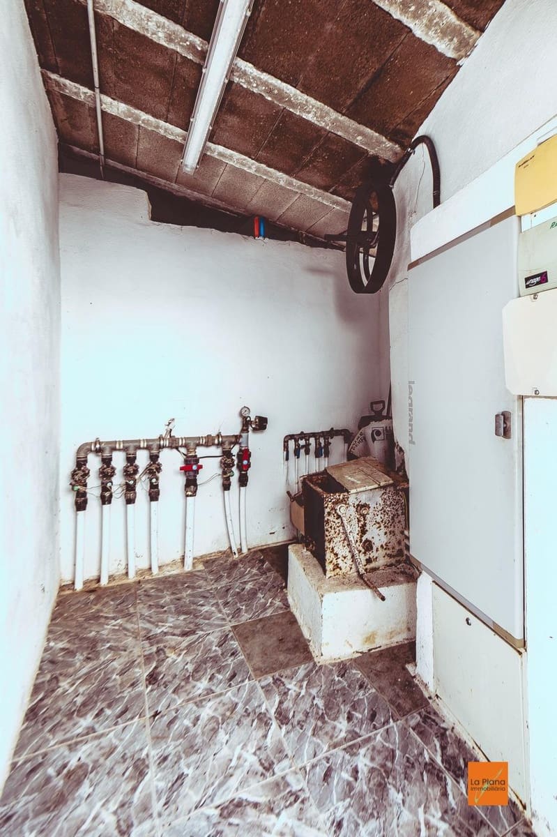 4 chambre Villa/Maison à vendre à Santa Barbara avec piscine - 435 000 € (Ref: 8786800)