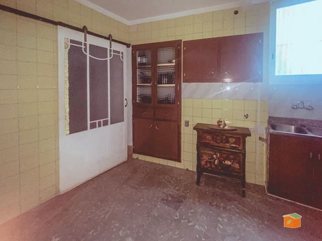 5 soveværelse Byhus til salg i Alcanar - € 130.000 (Ref: 8847682)