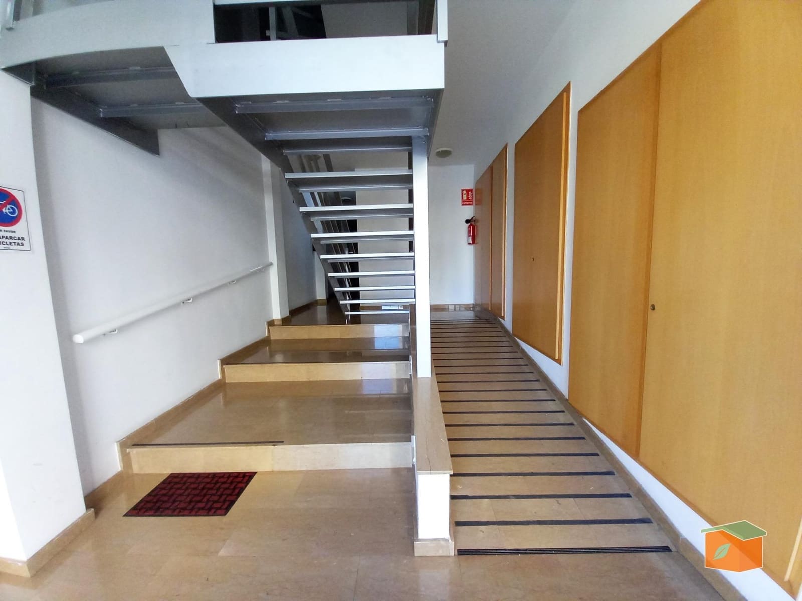 3 soveværelse Lejlighed til salg i Santa Barbara - € 102.000 (Ref: 8900452)