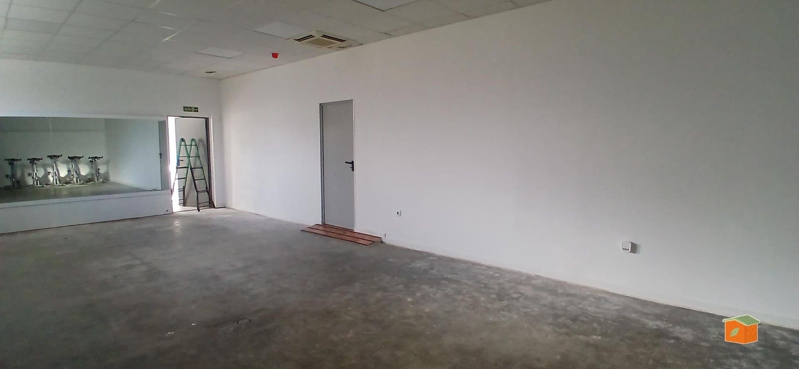 4 quarto Comercial para venda em Tortosa - 129 500 € (Ref: 9007303)