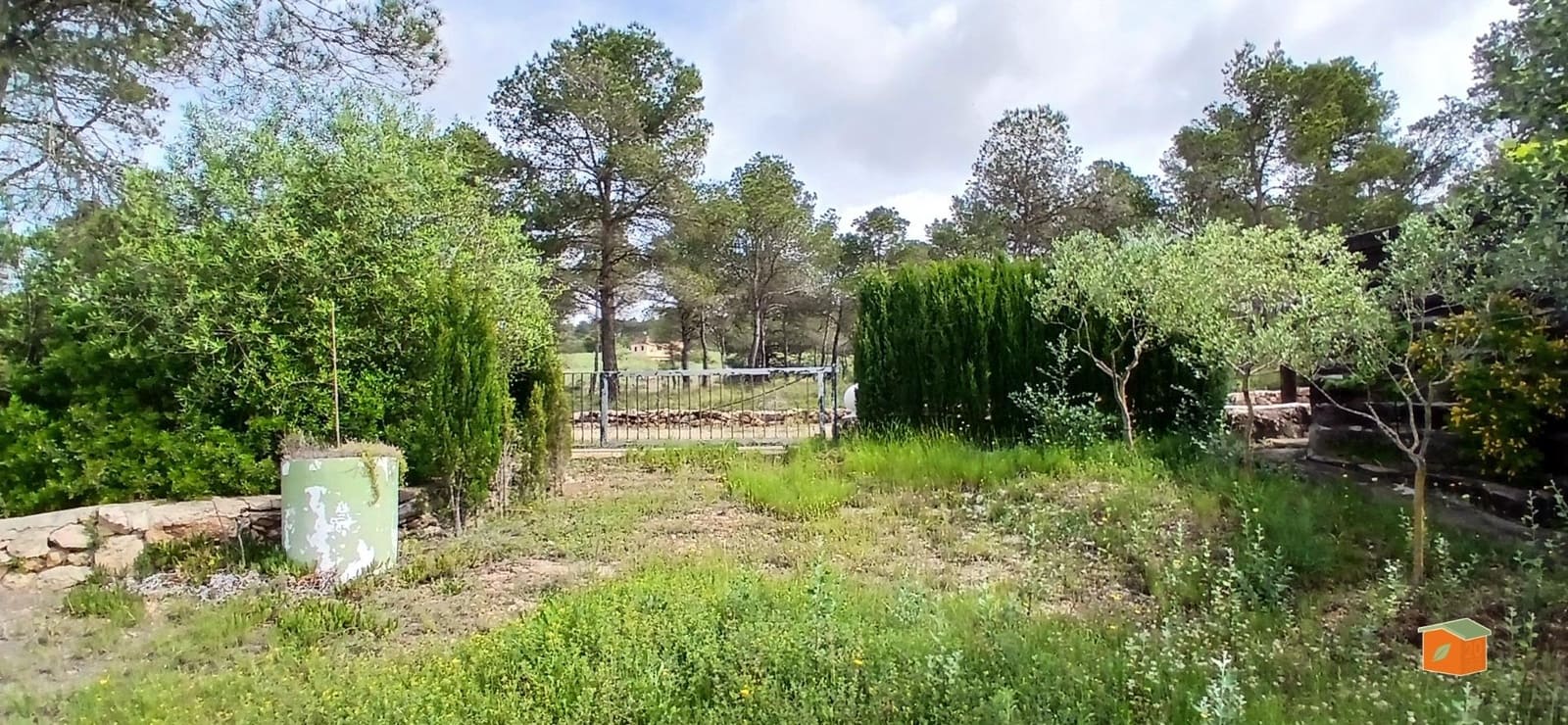 2 soveværelse Finca/Landehus til salg i El Perello med swimmingpool garage - € 245.000 (Ref: 9007304)