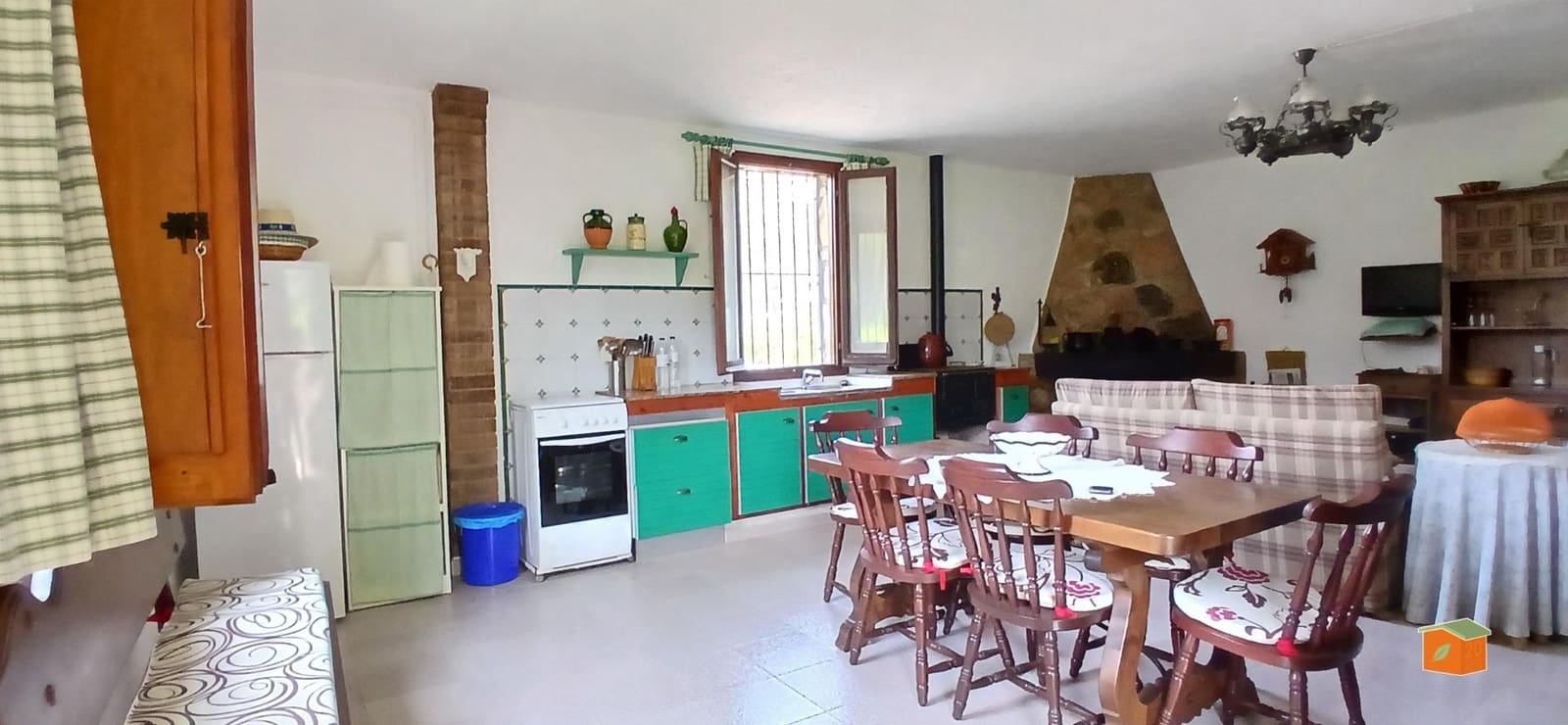 2 soveværelse Finca/Landehus til salg i El Perello med swimmingpool garage - € 245.000 (Ref: 9007304)