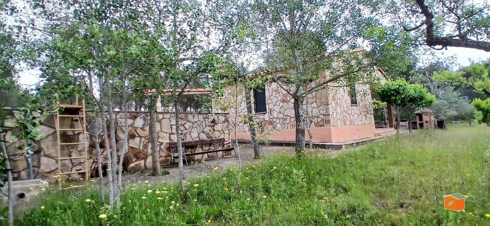 2 soveværelse Finca/Landehus til salg i El Perello med swimmingpool garage - € 245.000 (Ref: 9007304)