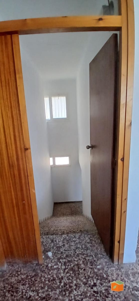 Erhverv til salg i El Raval de Crist - € 89.000 (Ref: 9014437)