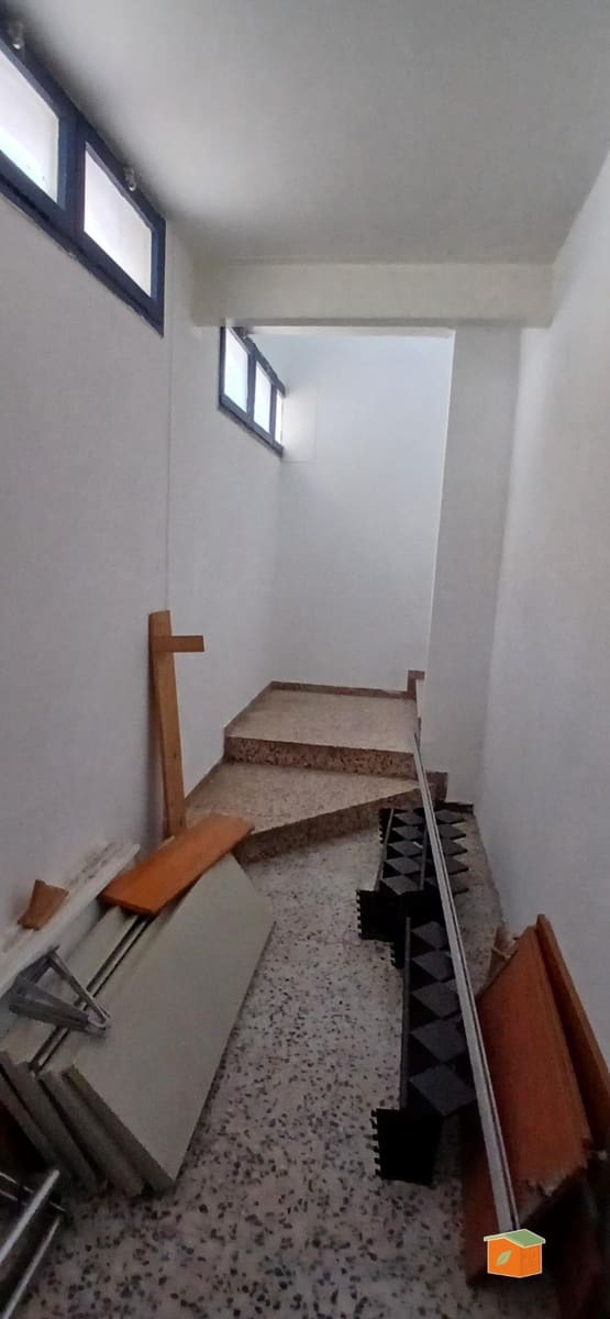 Erhverv til salg i El Raval de Crist - € 89.000 (Ref: 9014437)