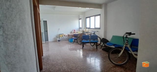 Commercial for sale in El Raval de Crist, Roquetes - € 89,000 (Ref: 9014437)