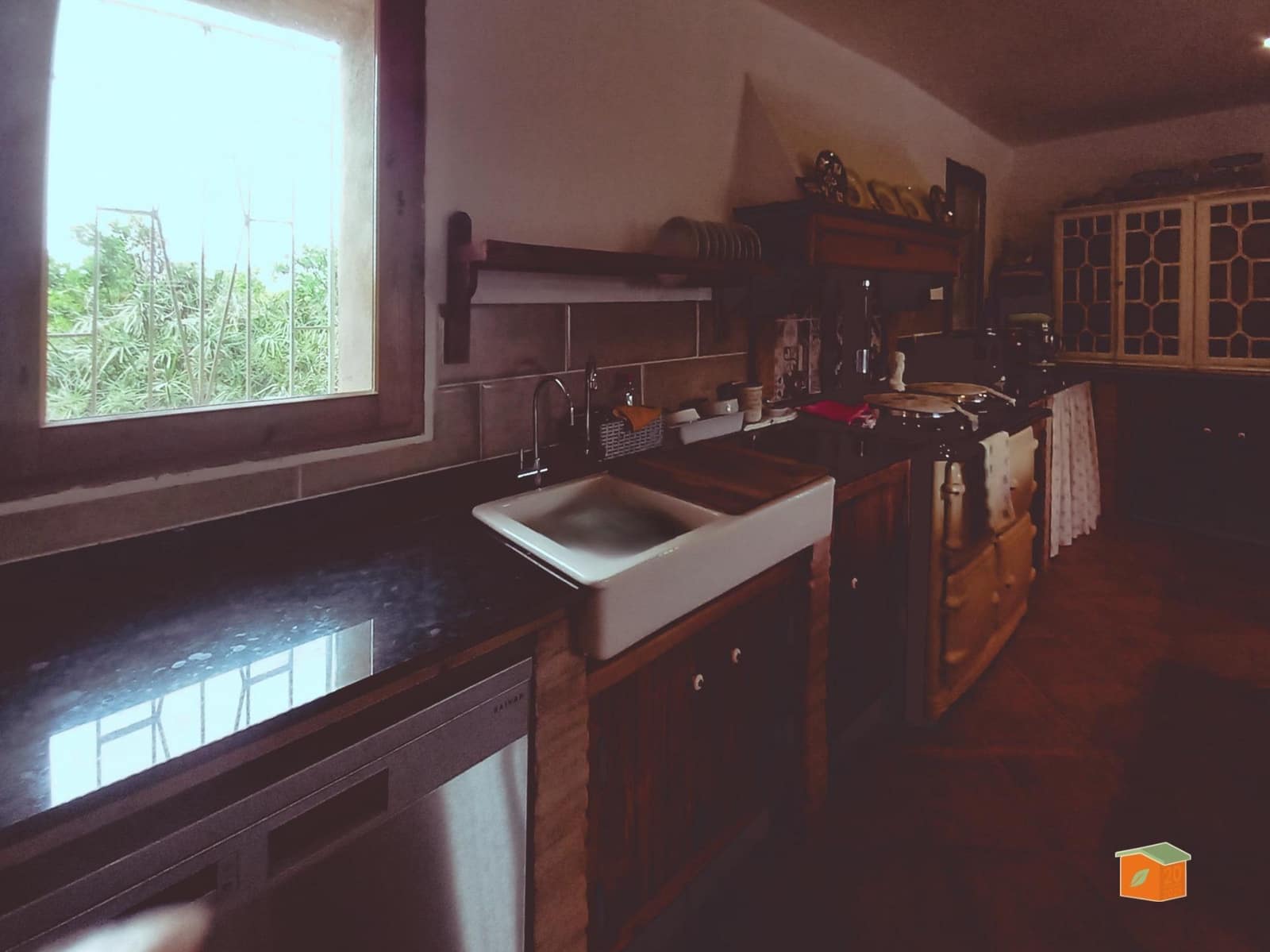 2 soveværelse Villa til salg i Bitem med swimmingpool - € 315.000 (Ref: 9036819)