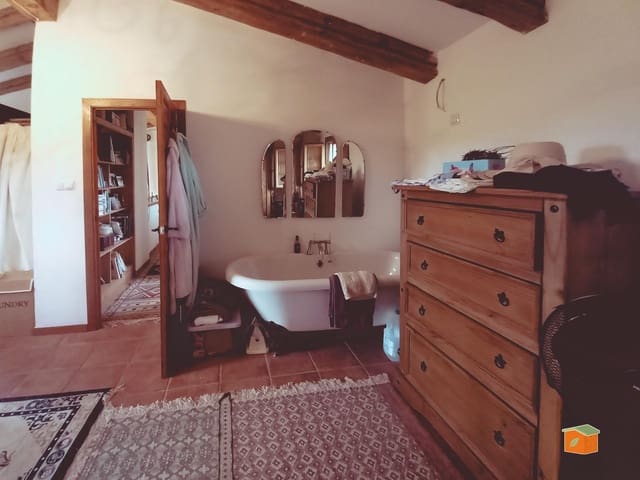 2 soverom Villa til salgs i Bitem, Tortosa med svømmebasseng - € 315 000 (Ref: 9036819)