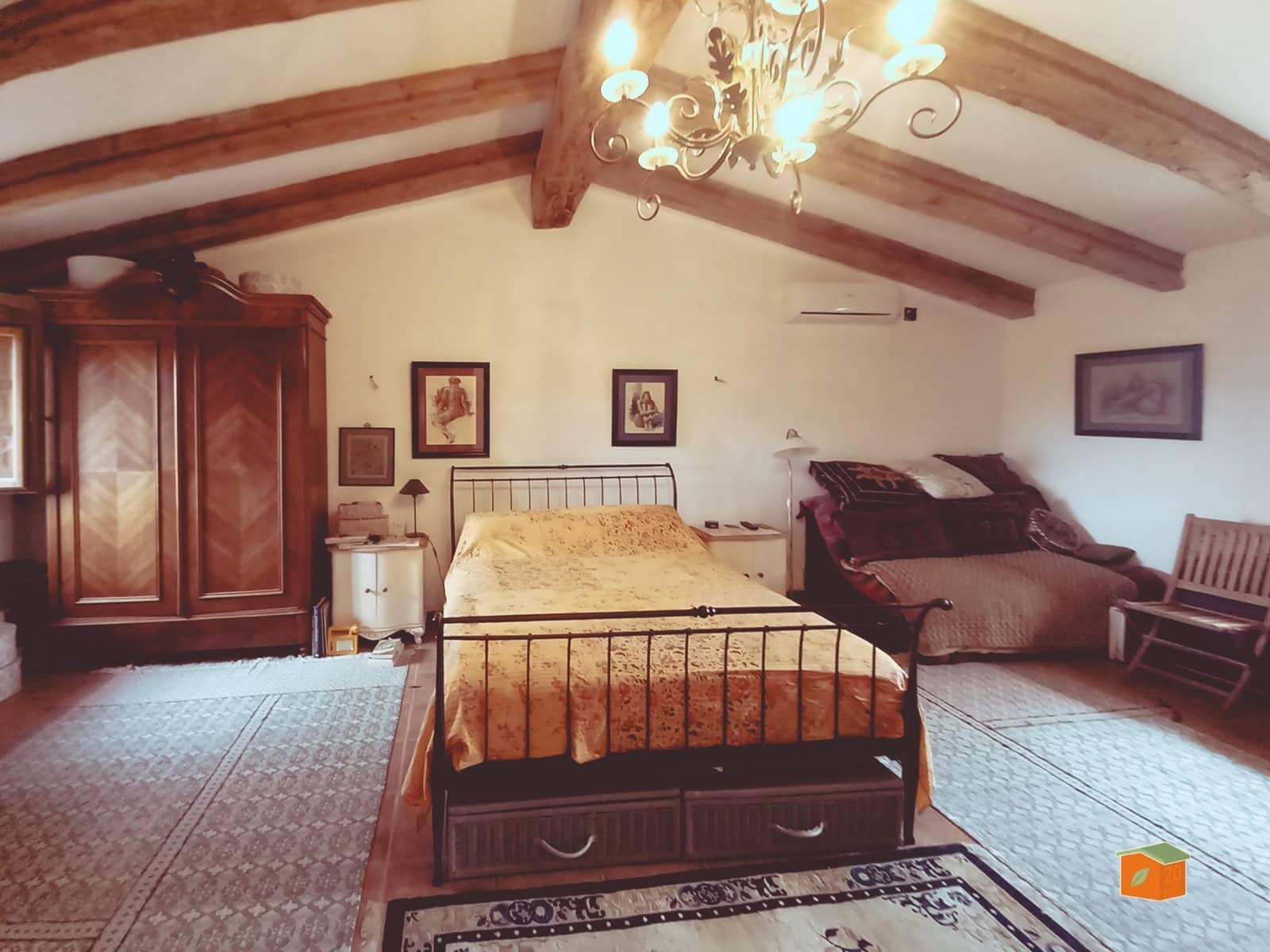 2 soveværelse Villa til salg i Bitem med swimmingpool - € 315.000 (Ref: 9036819)