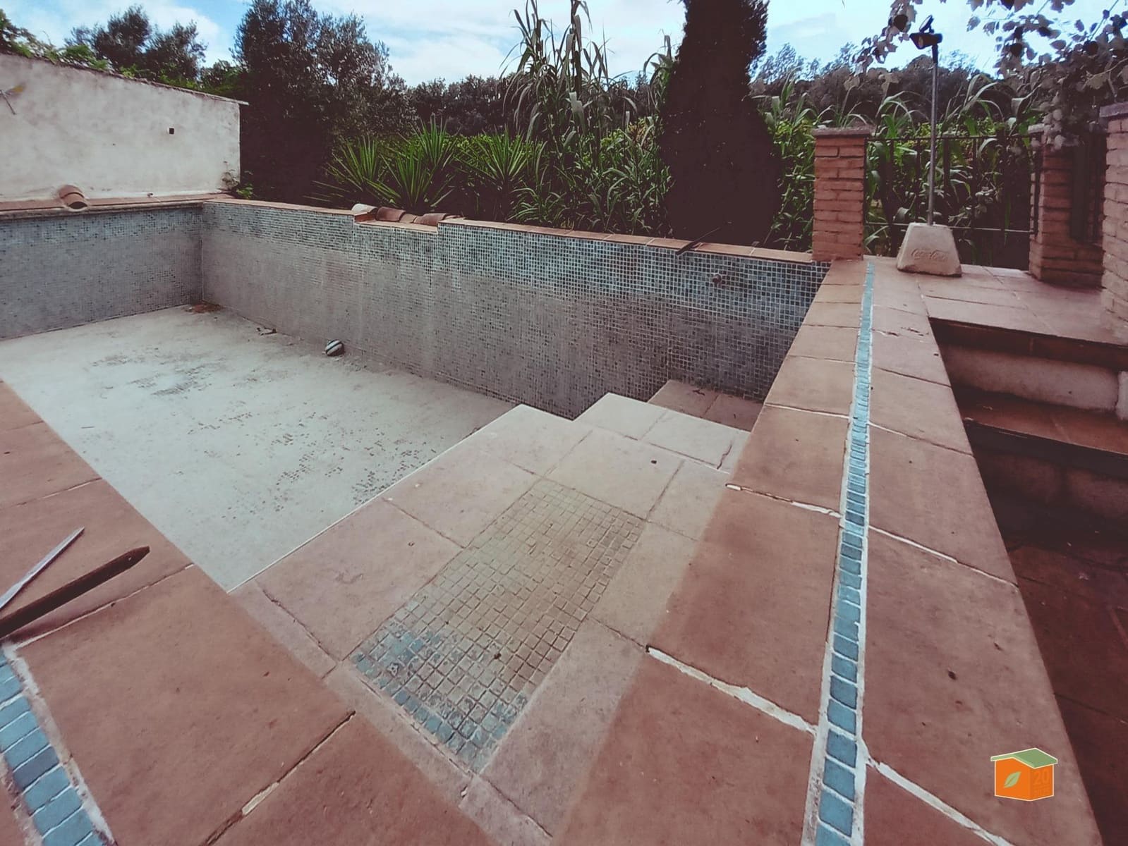 2 soveværelse Villa til salg i Bitem med swimmingpool - € 315.000 (Ref: 9036819)