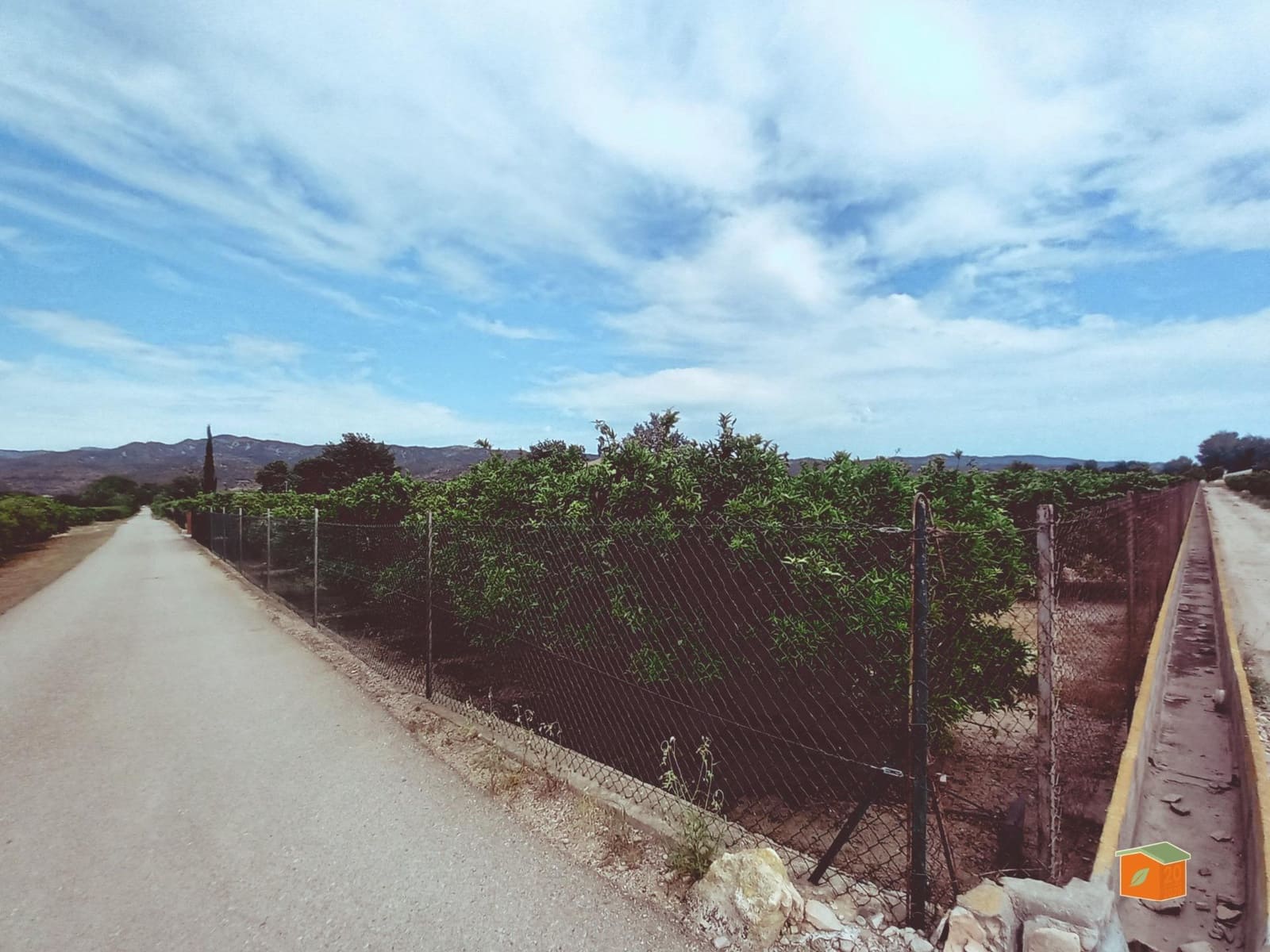 2 soveværelse Villa til salg i Bitem med swimmingpool - € 315.000 (Ref: 9036819)