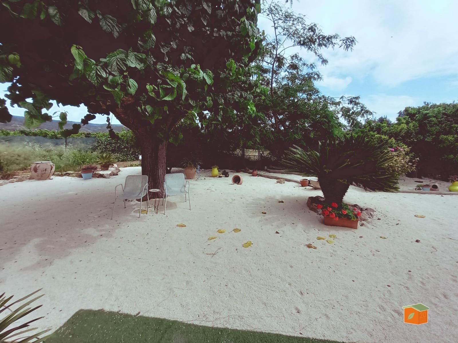 2 soveværelse Villa til salg i Bitem med swimmingpool - € 315.000 (Ref: 9036819)