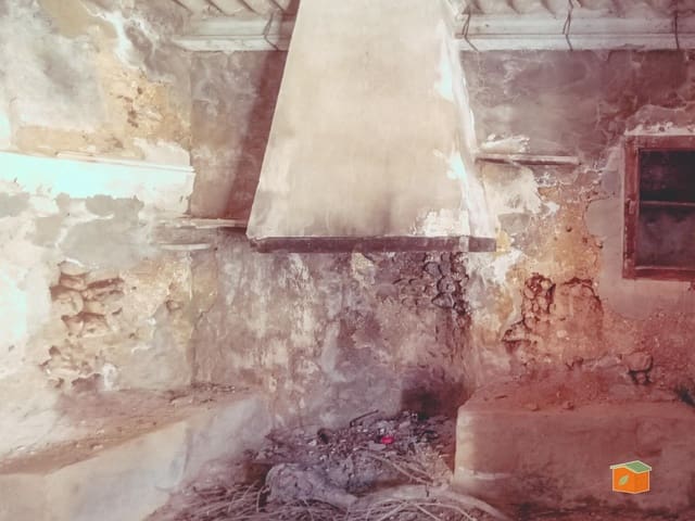 Finca/Country House for sale in Santa Bàrbara - € 39,000 (Ref: 9137308)