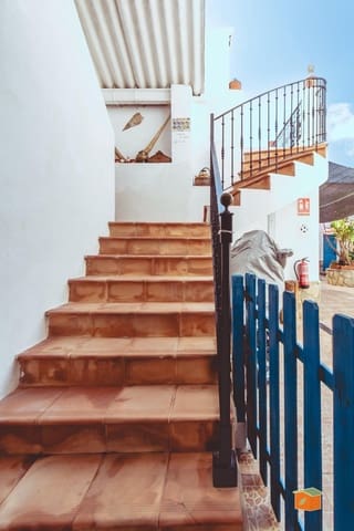 Hotel de 8 habitaciones en Amposta en venta - 298.000 € (Ref: 9141737)