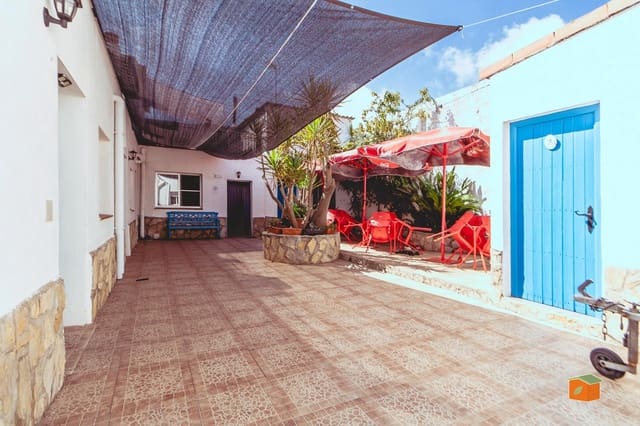 Hotel de 8 habitaciones en Amposta en venta - 298.000 € (Ref: 9141737)