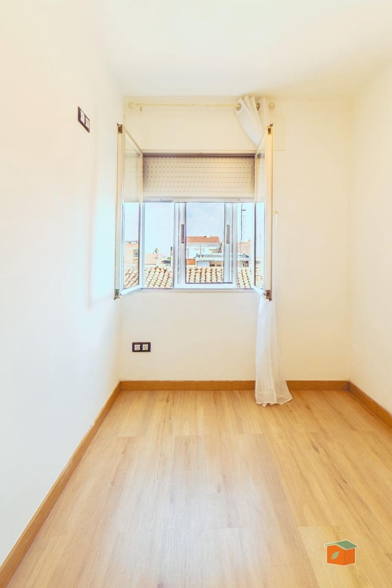 3 bedroom Apartment for sale in Santa Barbara - € 89,500 (Ref: 9183803)