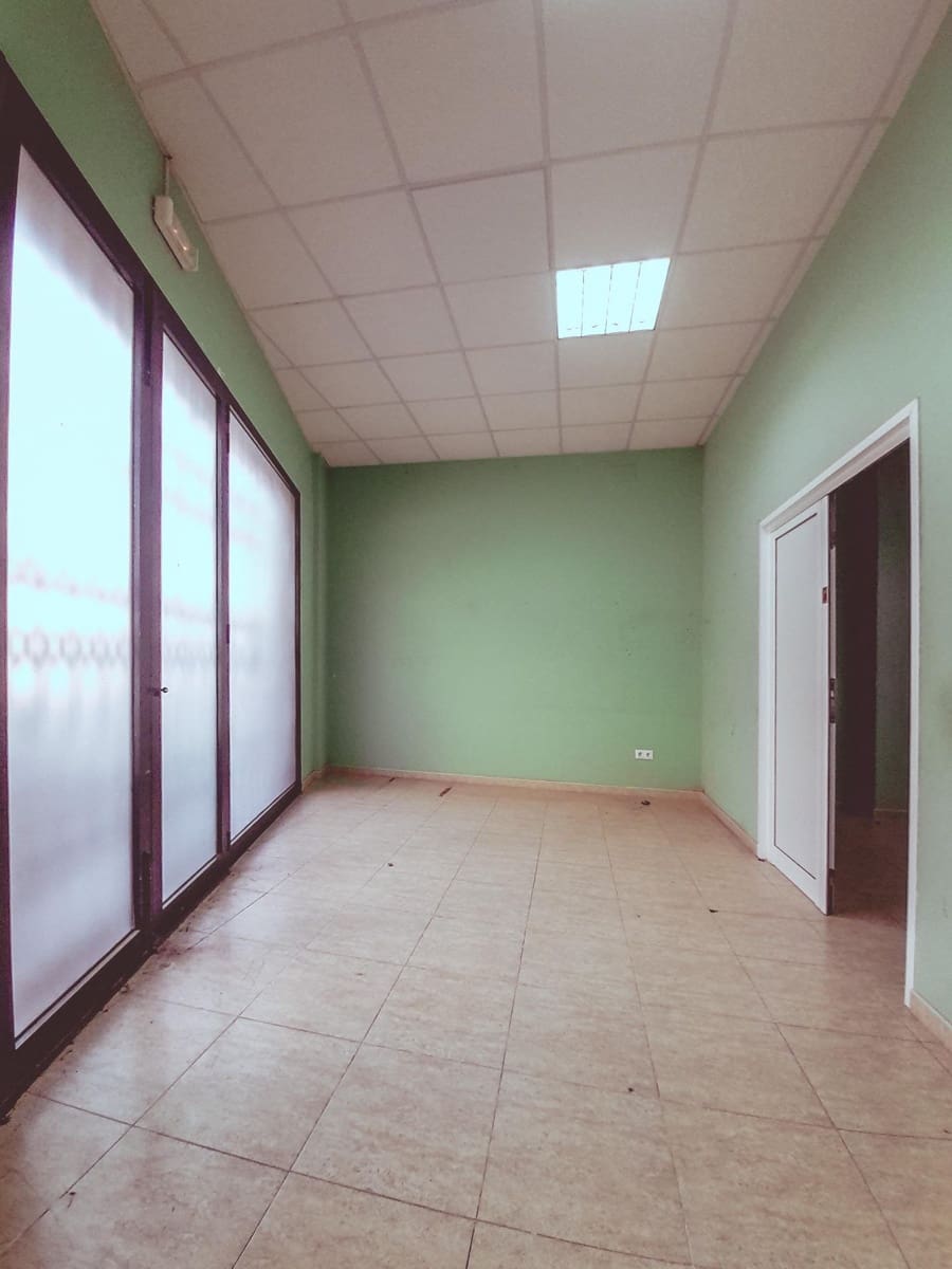 Komercyjne na sprzedaż w Roquetes - 65 000 € (Ref: 9272784)