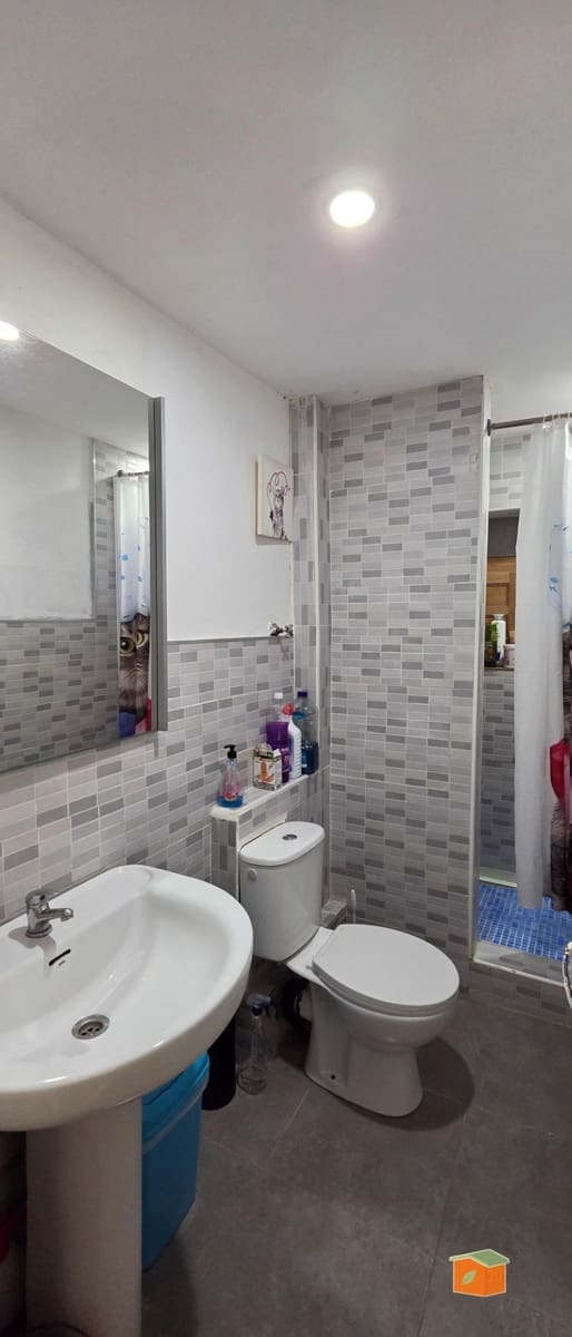 6 soverom Hus til salgs i Santa Barbara - € 87 000 (Ref: 9341375)