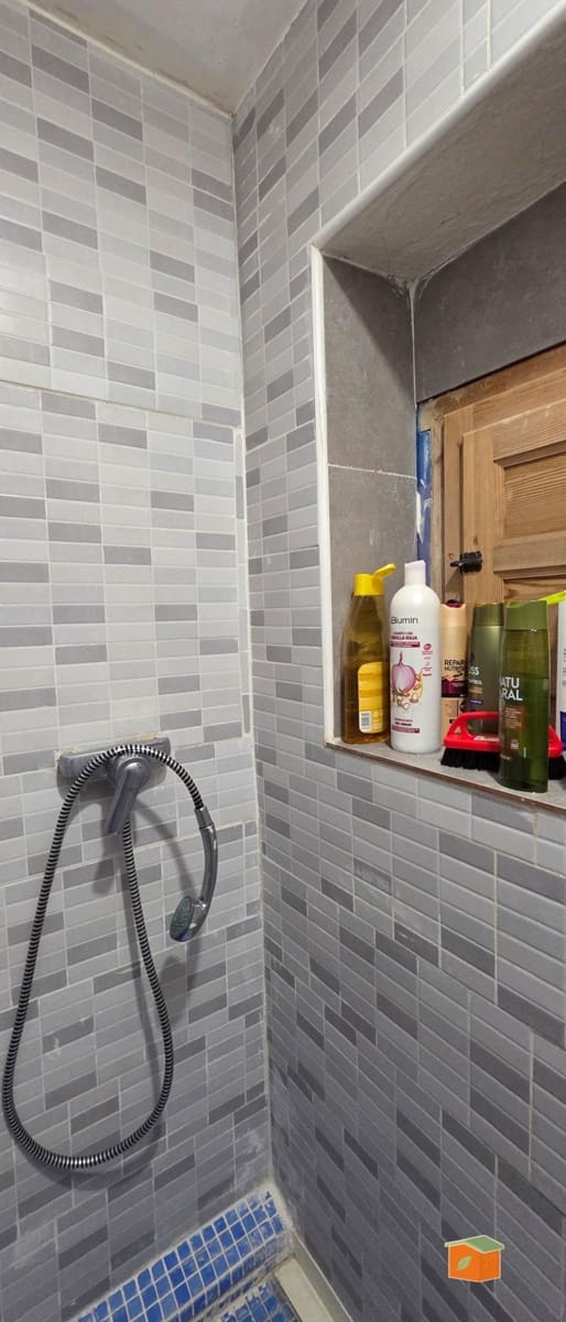 6 soverom Hus til salgs i Santa Barbara - € 87 000 (Ref: 9341375)