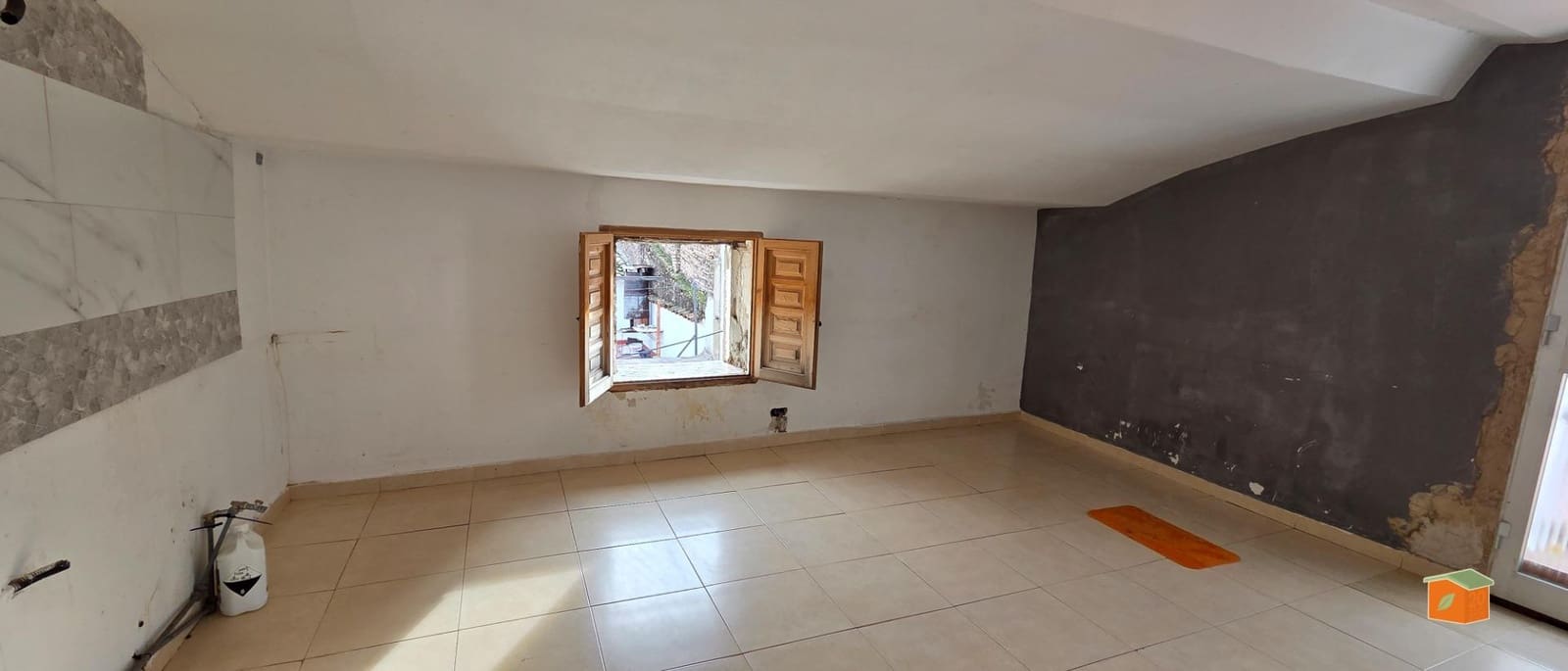 6 soverom Hus til salgs i Santa Barbara - € 87 000 (Ref: 9341375)