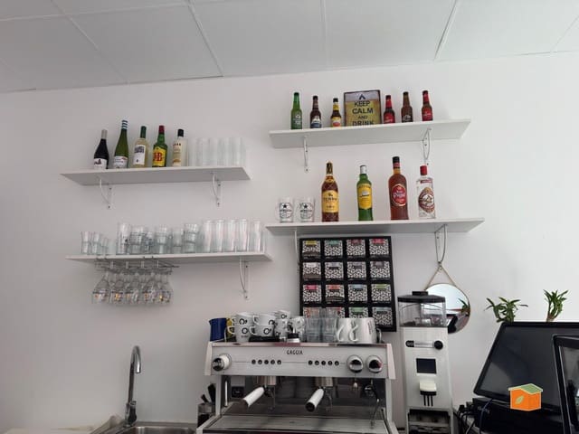 1 soverom Kommersiell til salgs i Sant Carles de la Ràpita - € 25 000 (Ref: 9349713)