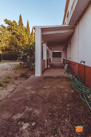 4 soverom Villa til salgs i Tortosa med garasje - € 308 000 (Ref: 9423968)